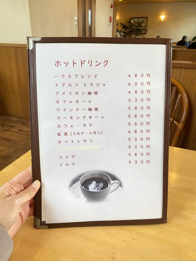 タマゴサンドとカツサンドが美味しいモーニング！早朝06:30からオープン