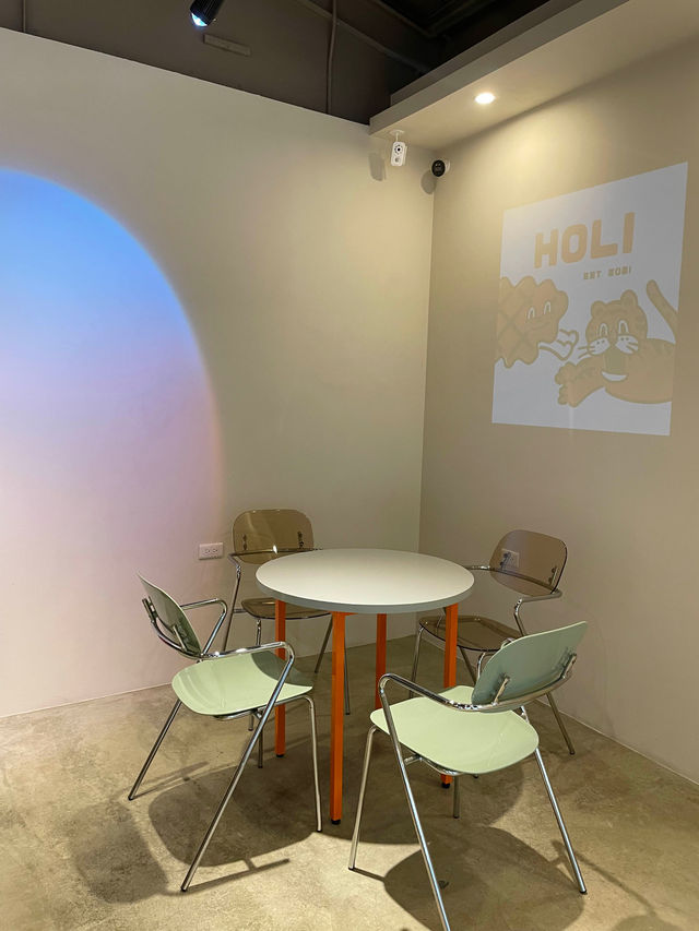 台灣宜蘭/HOLI Croffle 低調韓風咖啡廳☕️