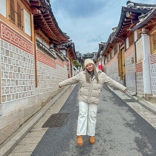 หมู่บ้านบุกชอนฮันอก Bukchon Hanok Village