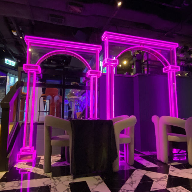 中環HOLDON 酒吧餐廳 高質酒吧 好多打卡位