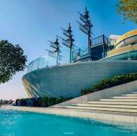 โรงแรมใจกลางเมือง มีสวนน้ำลอยฟ้า
