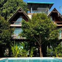 บ้านไม้ชายน้ำรีสอร์ท ป่าพะยอม - พัทลุง 🛖🌳..