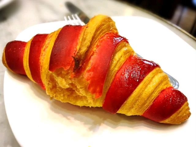 宛如藝術品，巴塞隆納百年甜點店：Pastisseria Escriba