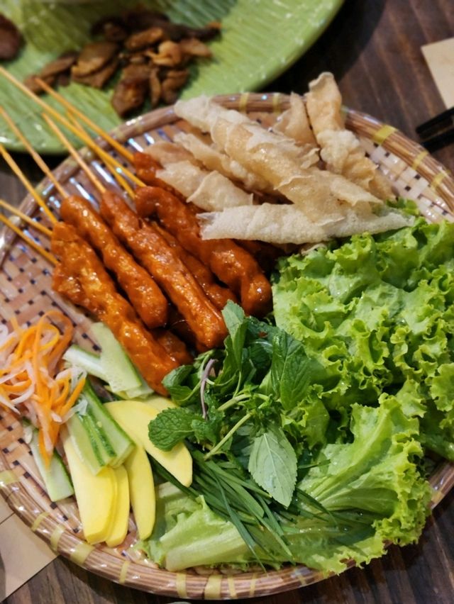 🤍에어컨이 빵빵한 나트랑 시내 맛집, "씀모이가든"🤍