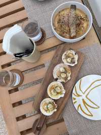 CASA MARE Beachfront Restaurant & Lounge หัวหิน 