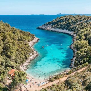 Zitna Beach
