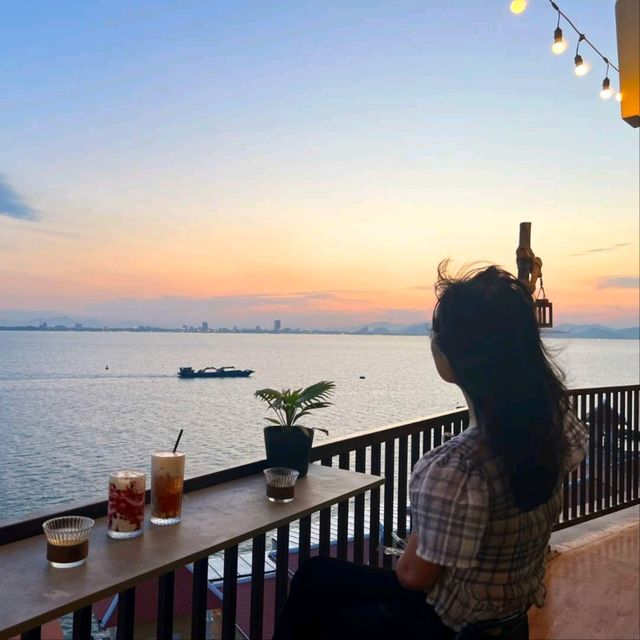 HOÀNG HÔN Ở VINWONDER CỬA HỘI