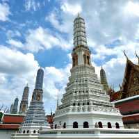 【タイ/バンコク】タイの三大寺院の一つ「ワットプラケオ」