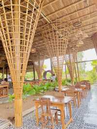 Phachi Cafe คาเฟ่ธรรมชาติในอยุธยา