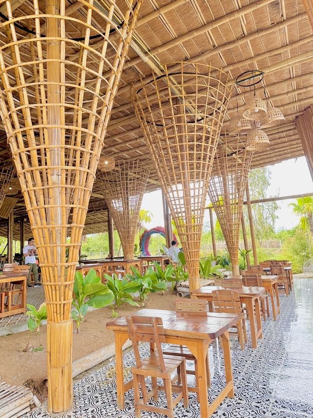 Phachi Cafe คาเฟ่ธรรมชาติในอยุธยา