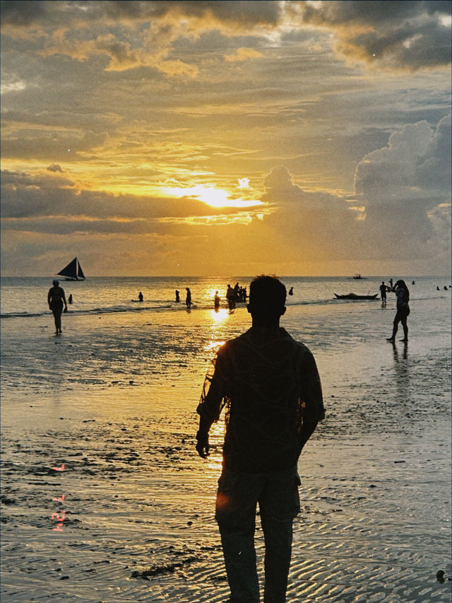 WHITE BEACH, Boracay Island, PH