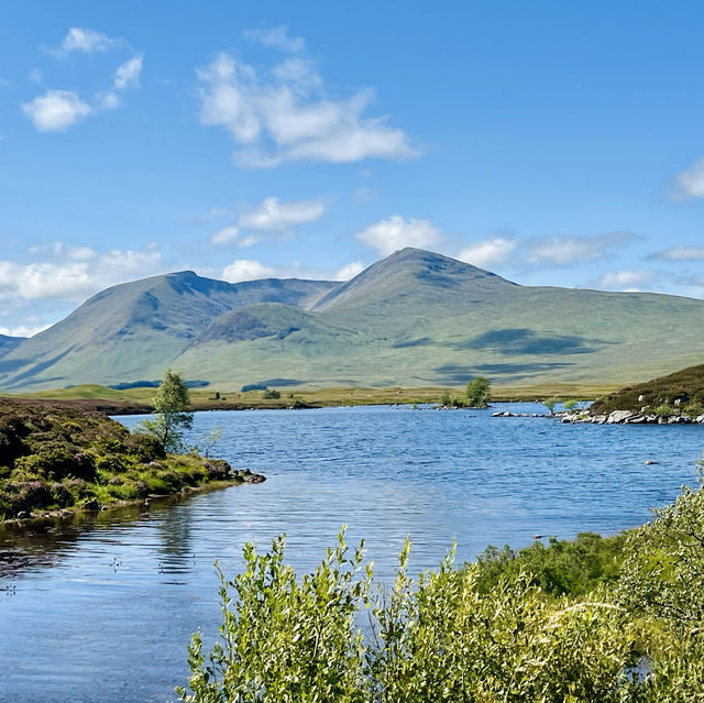 "A82 Road Trip: 5 Essential Tips for a Scenic Journey"