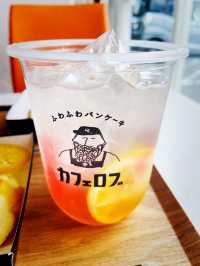 【長野県/茅野　フワフワパンケーキ🥞とカワイイ色のピーチロゼレモネード🍋】