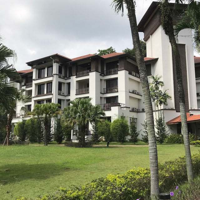 🇲🇾Find Your Paradise at Palm Garden Hotel