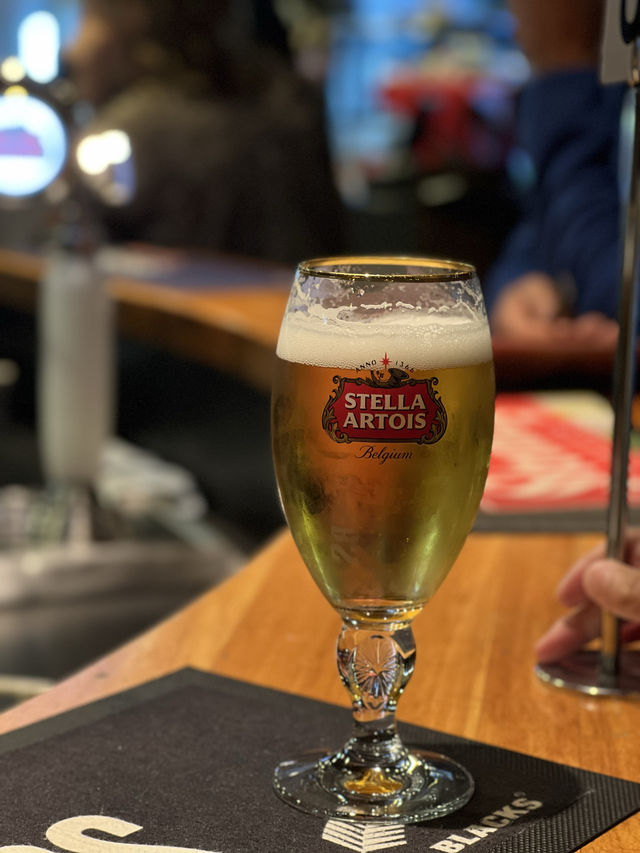 紐西蘭南島 Hokitika當地晚餐的好選擇Stumpers Bar & Cafe