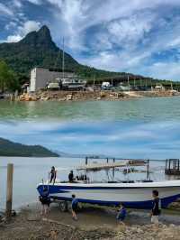 Exploring the Untouched Beauty of Satang Island: Dolphins, Snorkeling, and Turtle Conservation