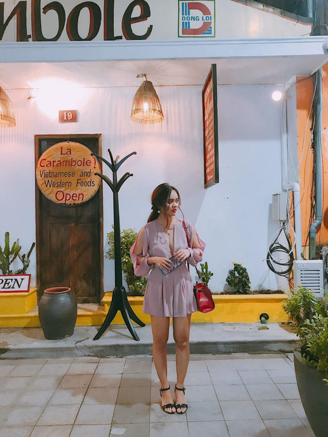 Great Vibes at Hue Walking street