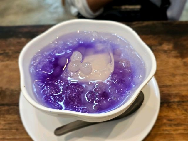 ร้านกินดี
