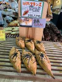 【福岡グルメ】倉庫をリノベーションしたパンもお客さんも多いベーカリー🍞🥖