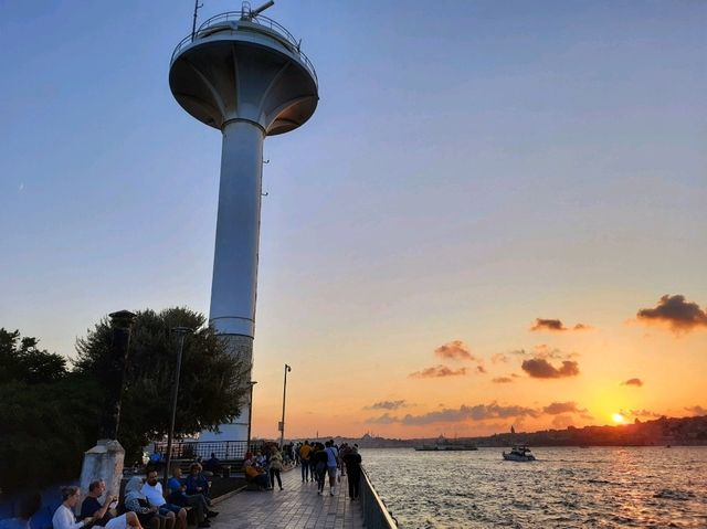伊斯坦布爾謝姆西帕夏清真寺海邊日落景點，推薦去看