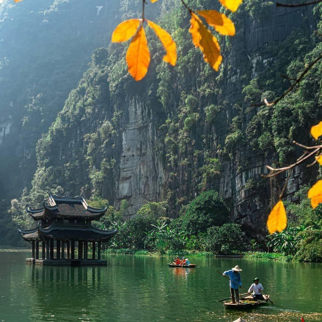 Serene Escapade: Island Tour and Boat Ride in Ninh Binh
