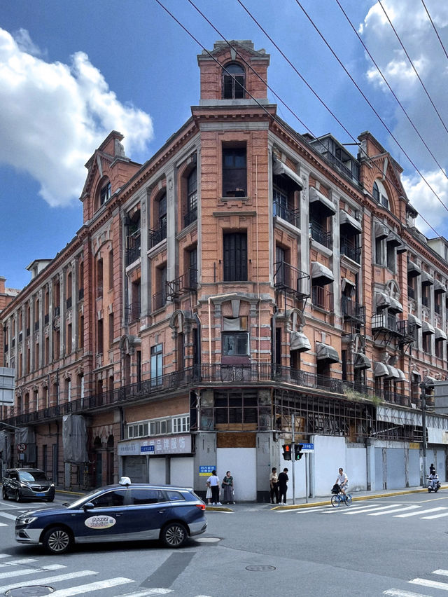 Rockbund มุมถ่ายรูปสุดปังใน Shanghai