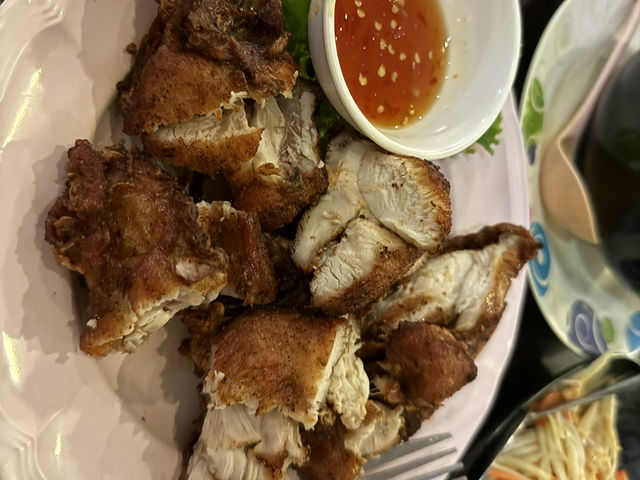 ไก่ทอดเดชา ช่องเขา