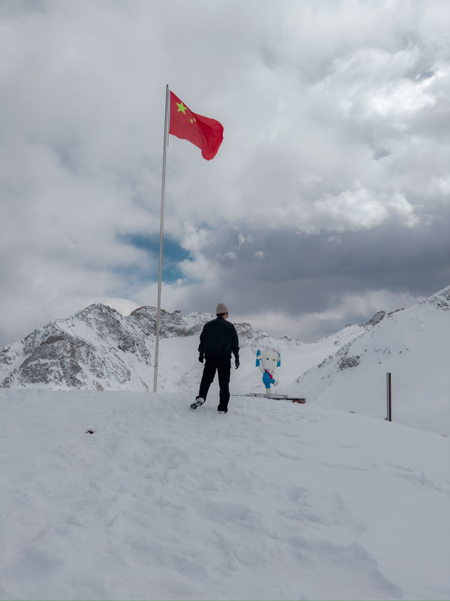 หนีร้อนไปธารน้ำแข็ง กลางเดือนเมษา 🏔🇨🇳