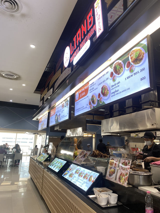 【バンコク観光】ビッグC ラチャダムリ店🛍️観光客に人気の買い物スポット🛒