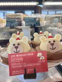 한강과 남산이 동시에 보이는 수상 카페🤍