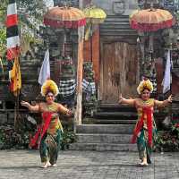 Enchanting Barong Dance at Pura Puseh Batu Bulan