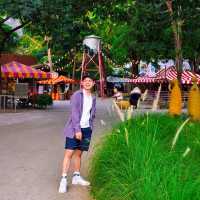 The Scenery Vintage Farm 🐑✨
