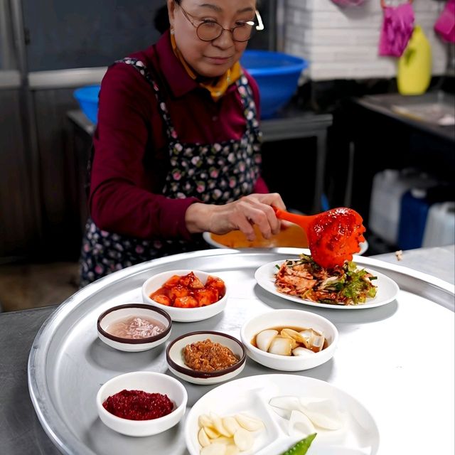 韓國大邱_韓式豬肉湯飯(小頭火餐館豬肉湯飯소두불식당)