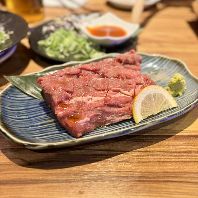 【大阪・東梅田】18:30までの昼間コースがお得「和牛焼肉食べ放題 ヤキニクギャング 梅田店」