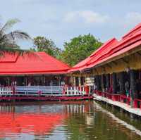 ตลาดน้ำหัวหินสามพันนาม