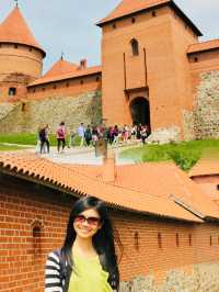Trakai Castle: A Fairytale Fortress Amidst History and Water