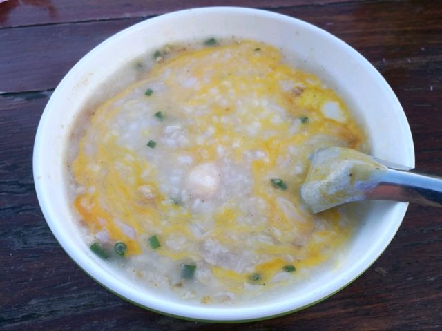 ร้านอาหารเช้า ริมแม่น้ำโขง ที่เชียงคาน ร้านเจอเลย