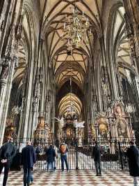St. Stephen's Cathedral in Vienna⛪️