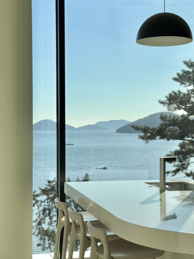 푸른 바다와 맞닿은 거제 힐링 숙소, 씨야드🏡