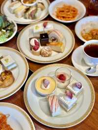 A Sweet & Savory Escape at Hotel New Otani's Garden Lounge