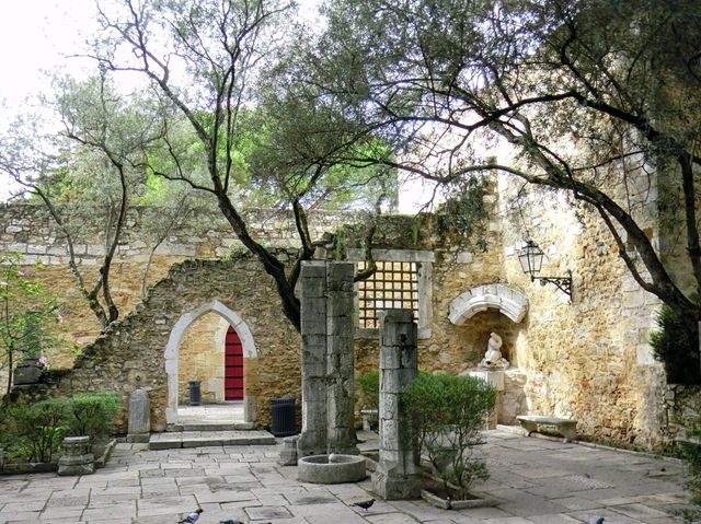 里斯本最古老的堡壘要塞：聖喬治堡 Saint George's Castle