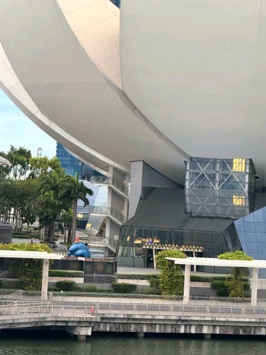 Helix Bridge