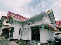 泰國曼谷寺廟景點：Wat Yai Si Suphan，適合祈福打卡觀光！