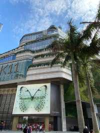 Beautiful elegant art mall 