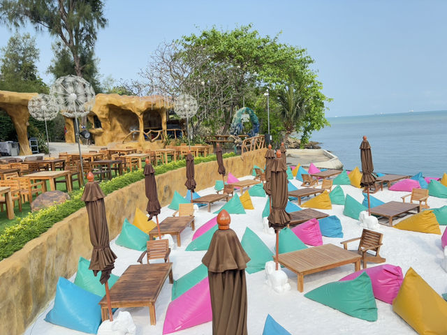 Garden Cliff Resort & Spa Pattaya การ์เด้น คลิฟ รี