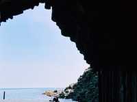日本最大級の海蝕洞！神秘の絶景を体感🌊✨