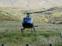 來阿蘇火山，首先要沖去買直升機的票