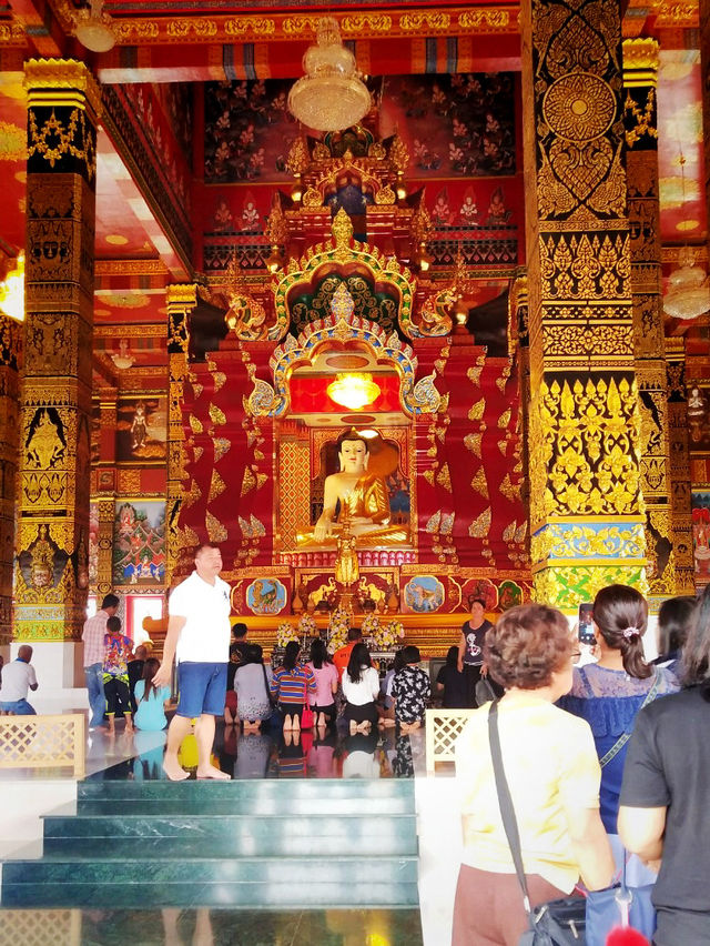 วัดมหาธาตุวชิรมงคล กระบี่