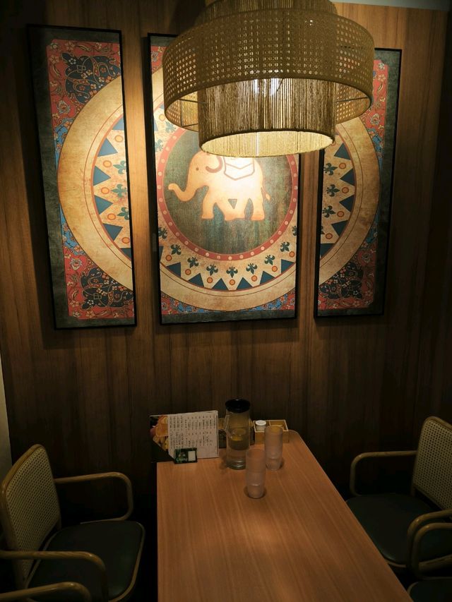 【喜泰美】是正宗泰式餐館,環境靚,菜式好,服務佳！