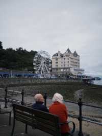 Springtime Stroll at Llandudno Pier: A Seaside Delight